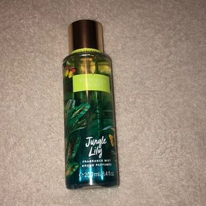 Victoria’s Secret Fragrance Mist Jungle Lilly